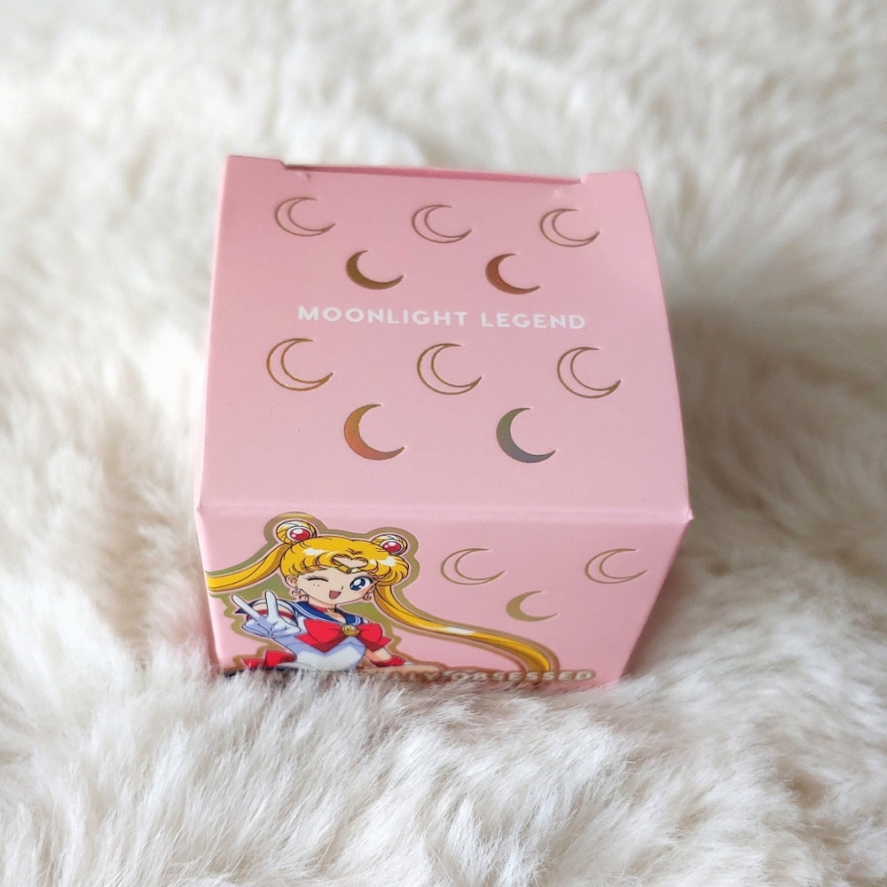 Moonlight legend Sailor Moon Colourpop